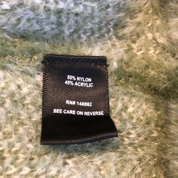 Torrid green white plaid fuzzy knit button front shacket jacket size 2 or 2X - Picture 9 of 14